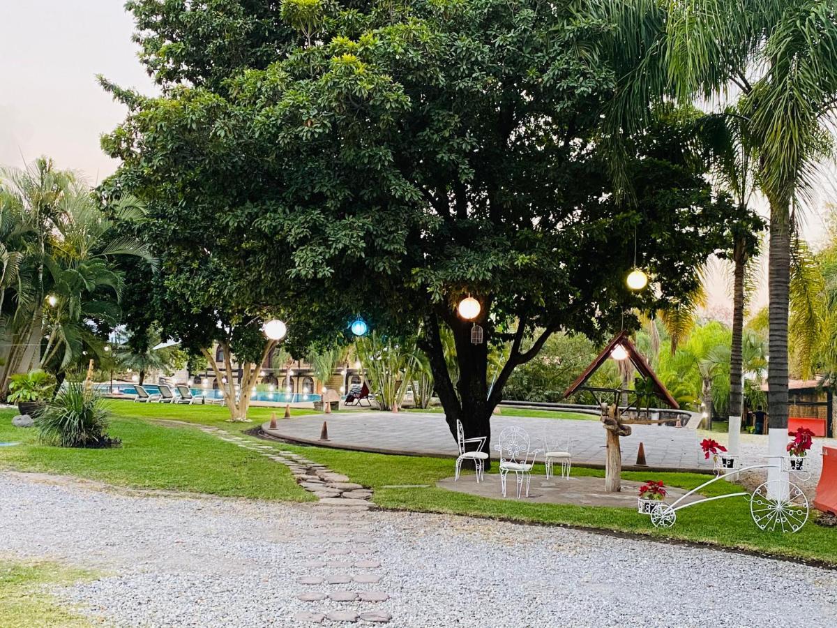 Hotel Posada El Encanto Xochitepec Bagian luar foto